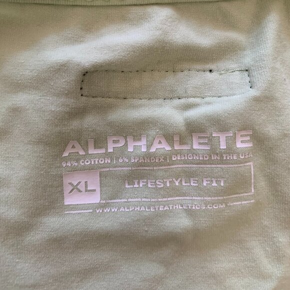 Alphalete green cropped tank top - Picture 2 of 3